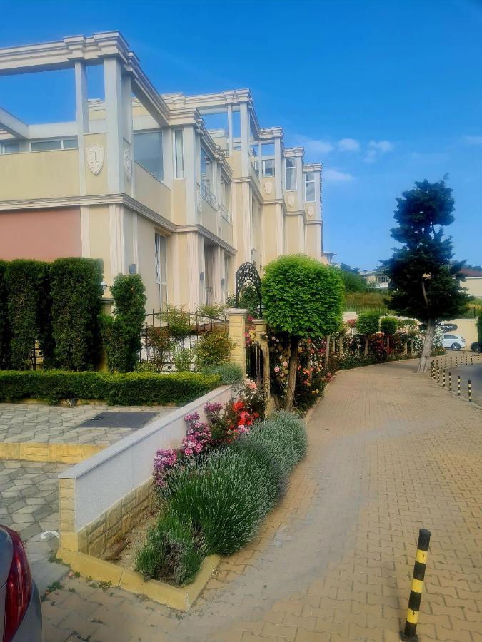 Апартамент- Вила Флоренс На 600 М От Плажа! Varna Extérieur photo