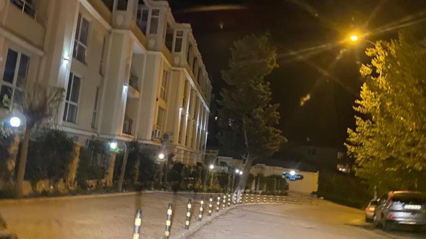 Апартамент- Вила Флоренс На 600 М От Плажа! Varna Extérieur photo
